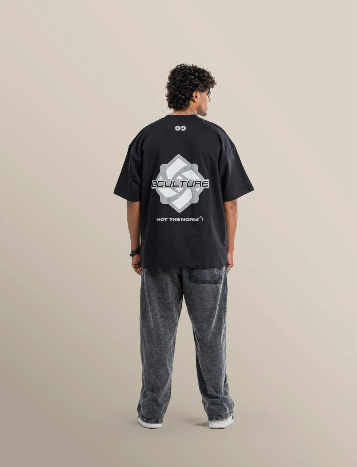 THE LOGO PRINT BLACK